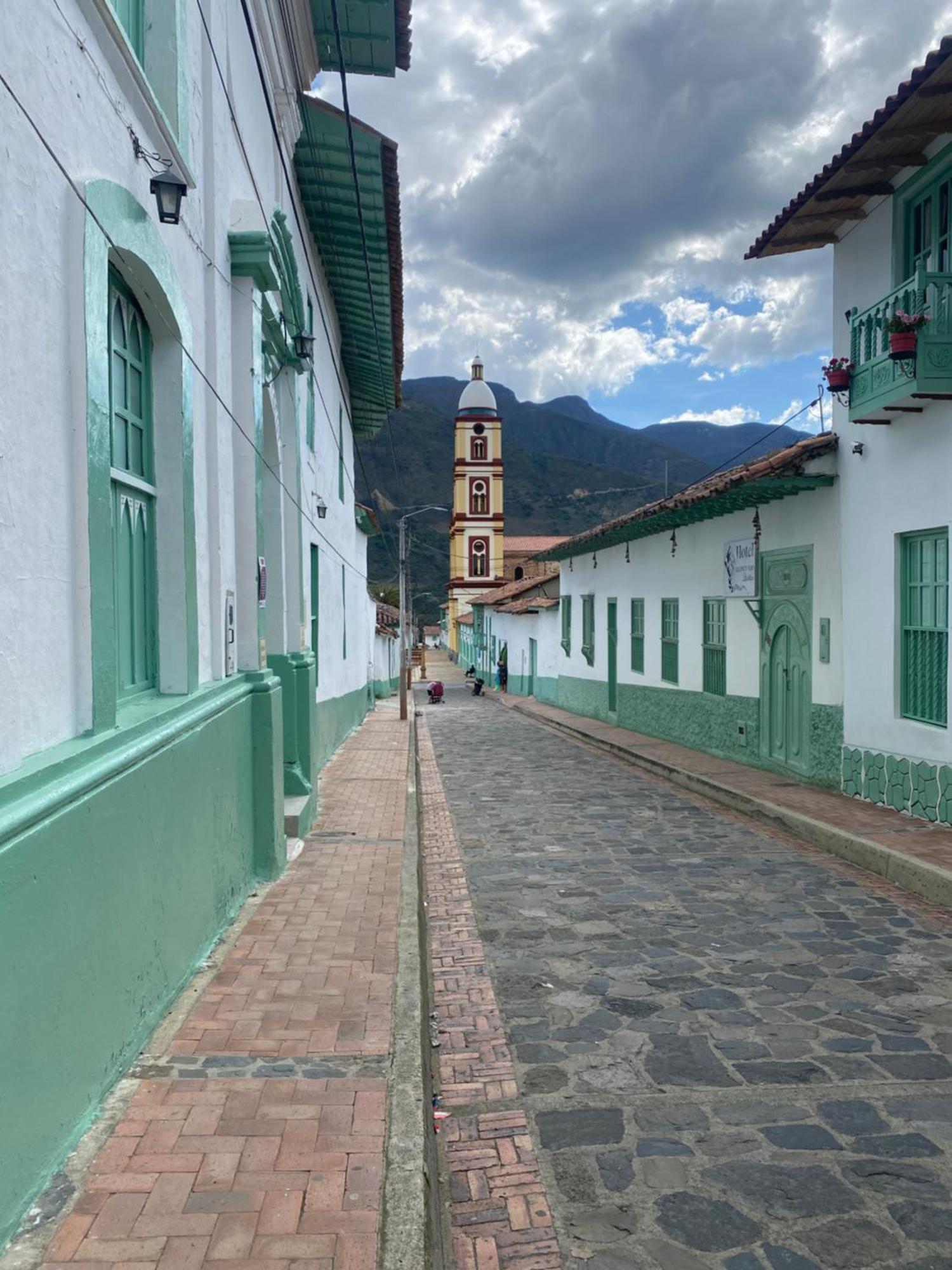 Gll Hotel El Cocuy Extérieur photo